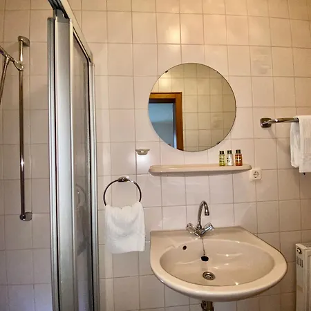 Gaestehaus Im Oberdorf Gasthuis 3*