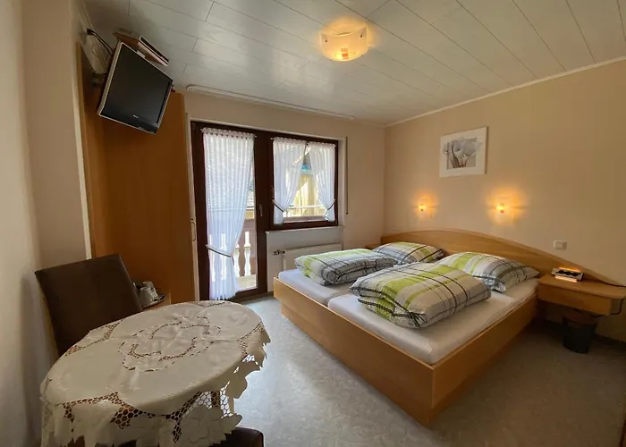 Gaestehaus Im Oberdorf בית הארחה *